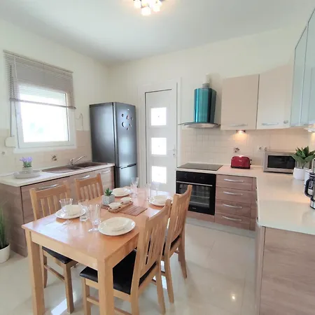 فيلة With 2 Bedrooms - 2 Bathrooms - Private Pool - Wifi 350 Mbps *