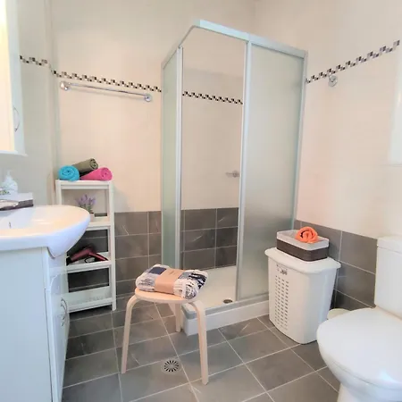فيلة With 2 Bedrooms - 2 Bathrooms - Private Pool - Wifi 350 Mbps شاراكي