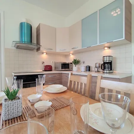 With 2 Bedrooms - 2 Bathrooms - Private Pool - Wifi 350 Mbps فيلة شاراكي